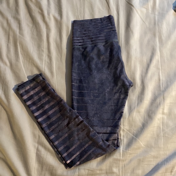 Yoga leggings L - Picture 2 of 2